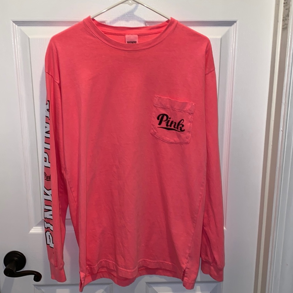 vs pink long sleeve shirt
